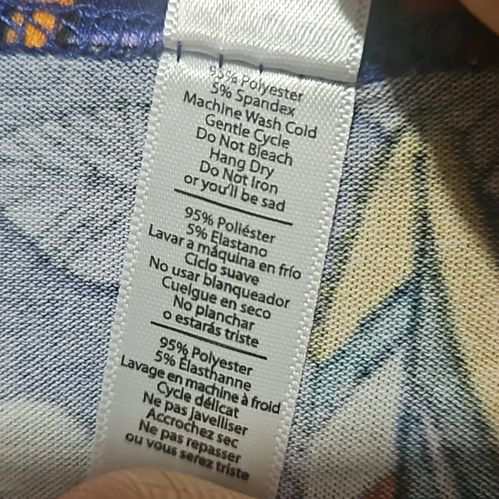 LuLaRoe Lynnae small Long Sleeve T-Shirt - Picture 3 of 5